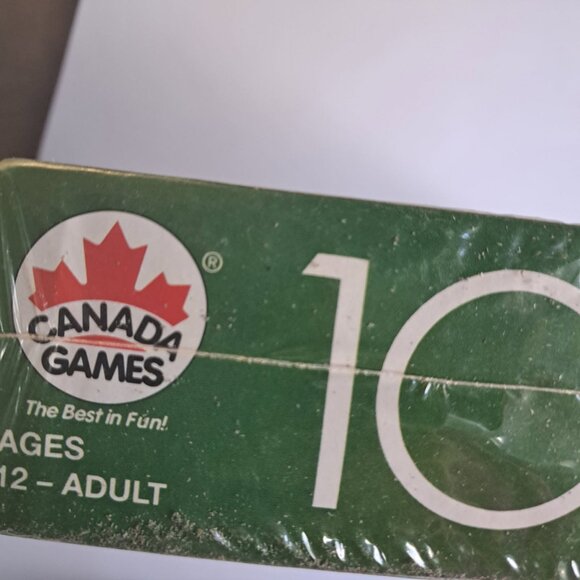 St-John's Newfoundland vintage puzzle NEW Canada 18 by 29 inches 1000 pieces - Picture 3 of 7